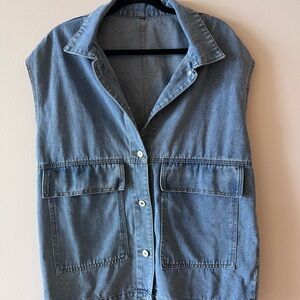 Denim Sleeveless Vest with Pockets